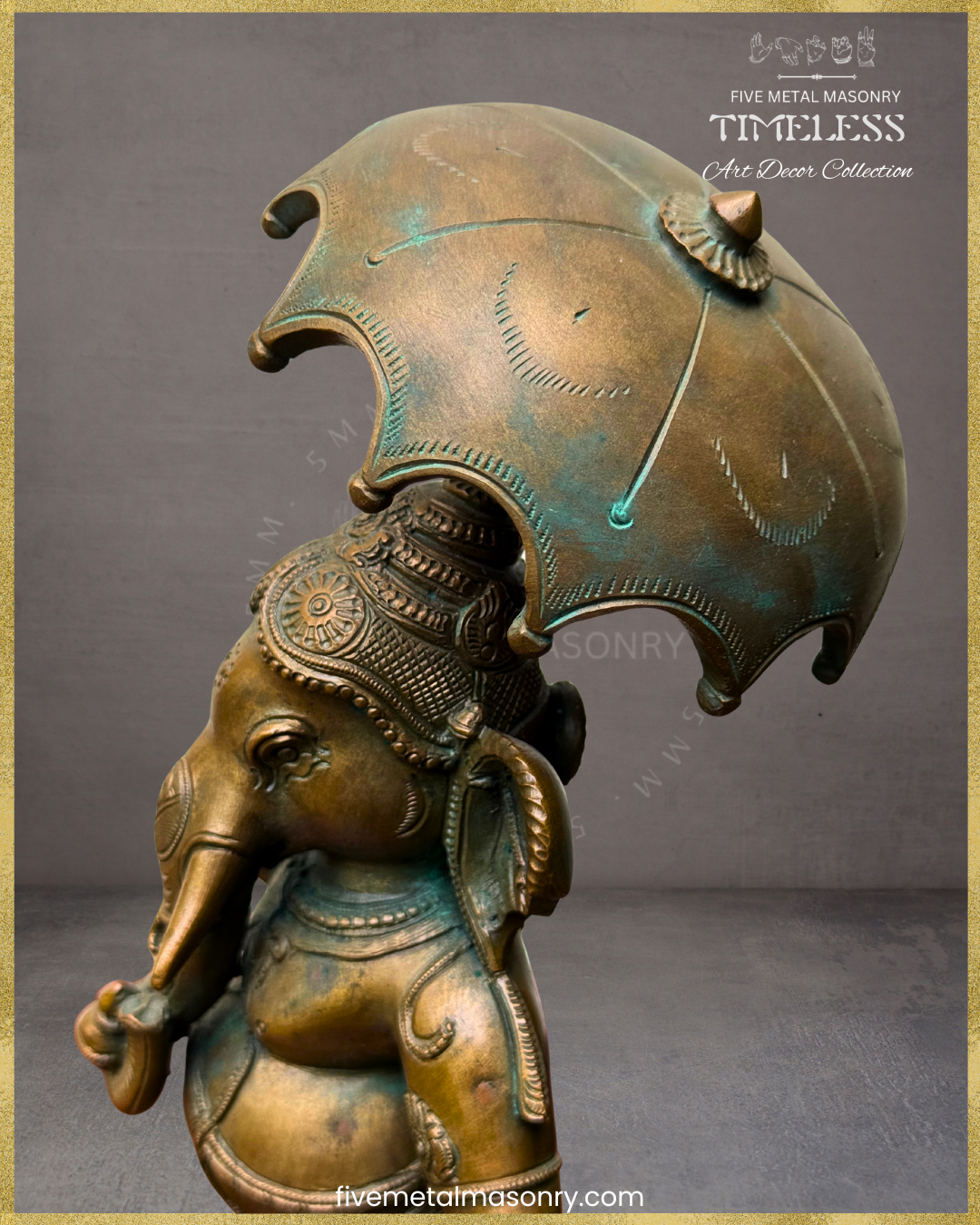 Ganesha with umbrella-Panchaloha Bronze statue – Timeless Collection - Iconography per Shilpa Sastra, Handcrafted lost wax casting – Closeup view