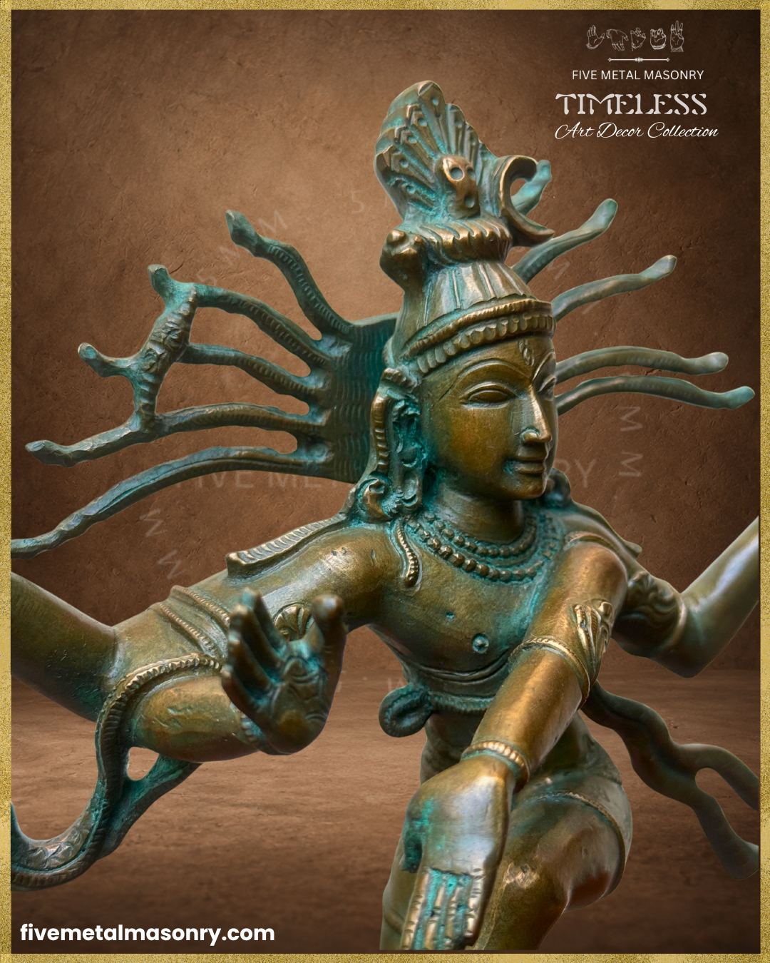 Close-up three-quarter view of Thiruvalangadu style Nataraja Panchaloha bronze, showing the serene face, radiating jatas, crescent moon, serpent ornament, layered jewellery and finely modelled hands in ananda-tandava.