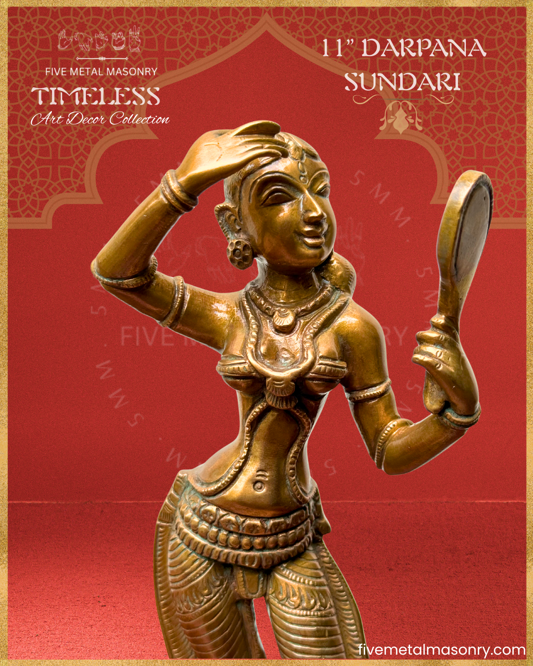 Apsara-Lady with mirror Panchaloha Bronze statue – Timeless Collection - Iconography per Shilpa Sastra, Handcrafted lost wax casting – closeup view