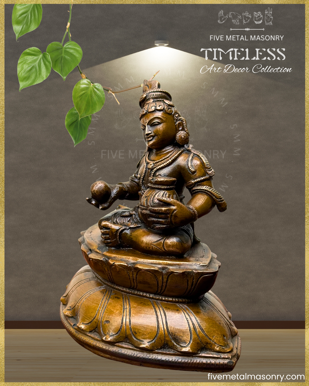 Krishna with butter-Panchaloha Bronze statue – Timeless Collection - Iconography per Shilpa Sastra, Handcrafted lost wax casting – Left facing view