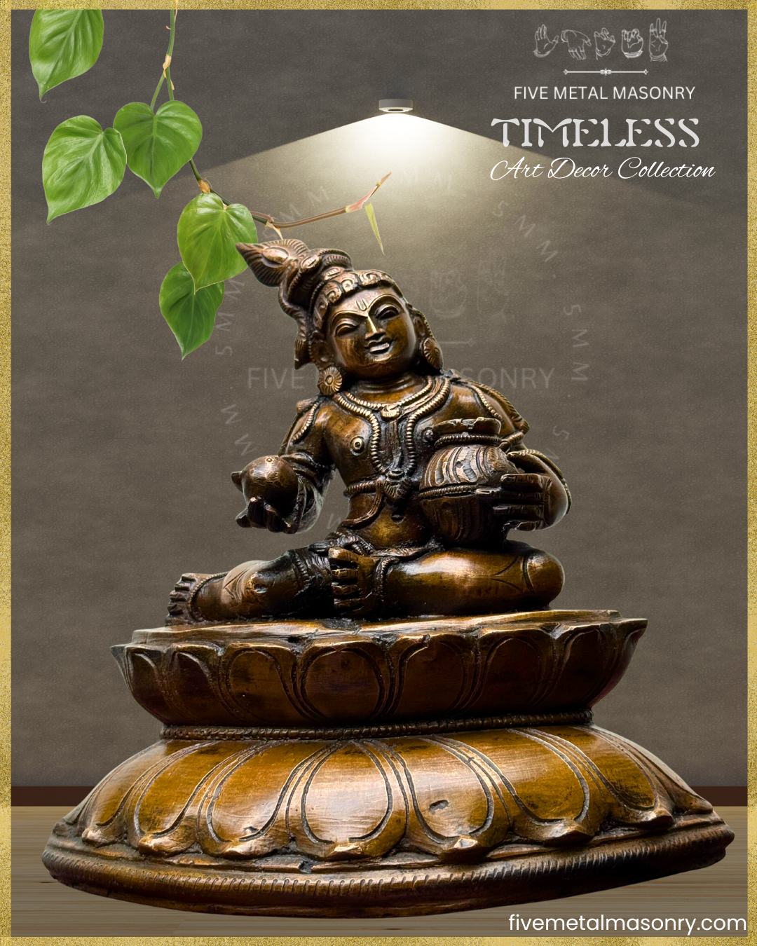 Krishna with butter-Panchaloha Bronze statue – Timeless Collection - Iconography per Shilpa Sastra, Handcrafted lost wax casting – Bottom up projection view