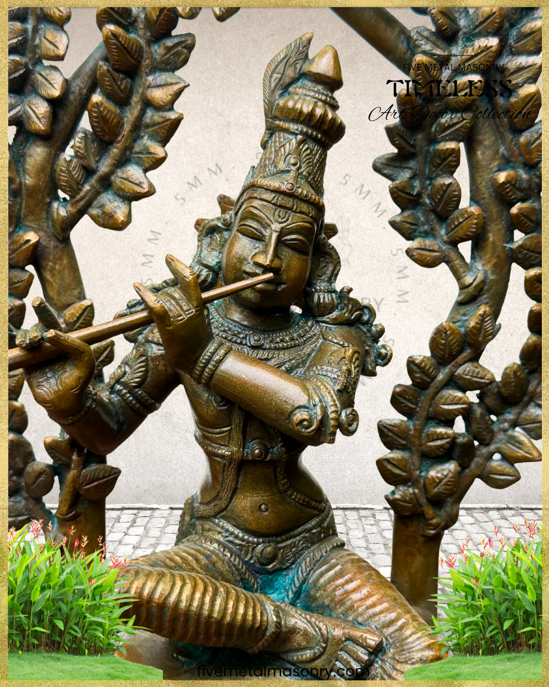 Krishna as Venugopala-Panchaloha Bronze statue – Timeless Collection - Iconography per Shilpa Sastra, Handcrafted lost wax casting – closeup view